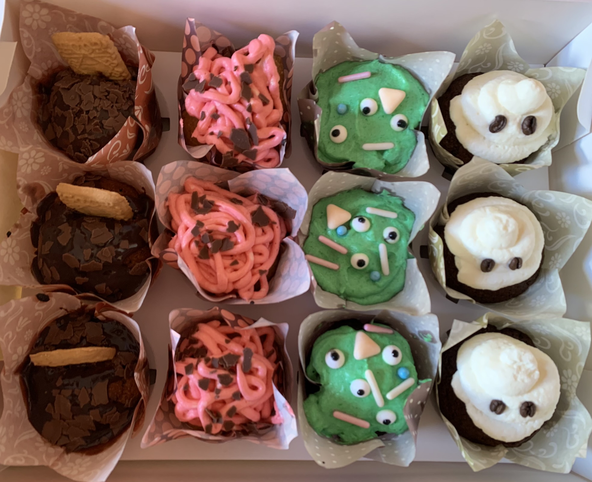 Halloween cupcakes