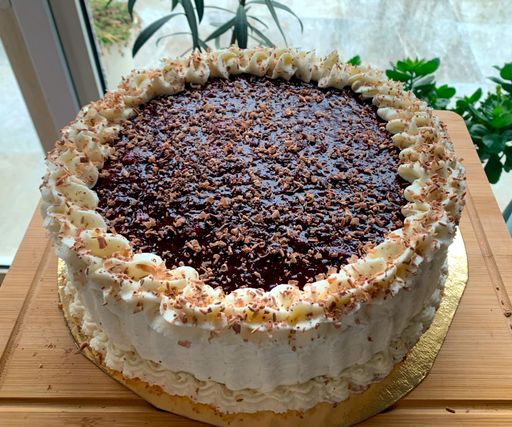 Chocolate, yogurt and blackberry cake